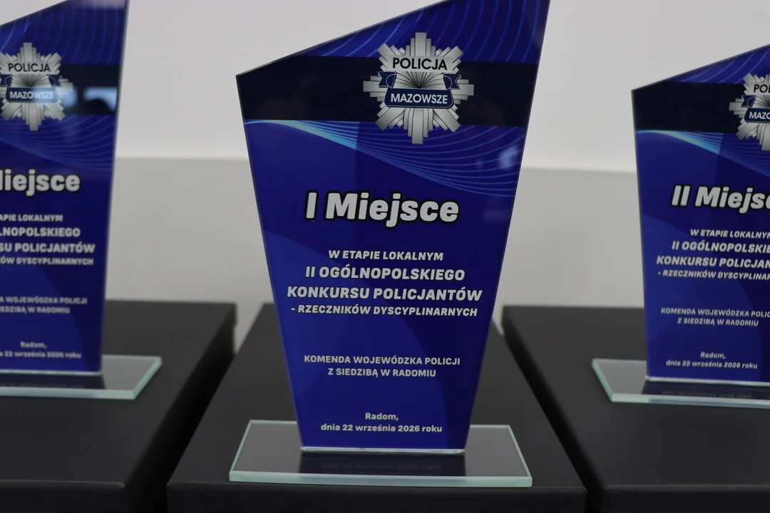 Małgorzata Pychner z Garwolina na podium wojewódzkiego konkursu. Zmierzyła się z rzecznikami dyscyplinarnymi z całego Mazowsza